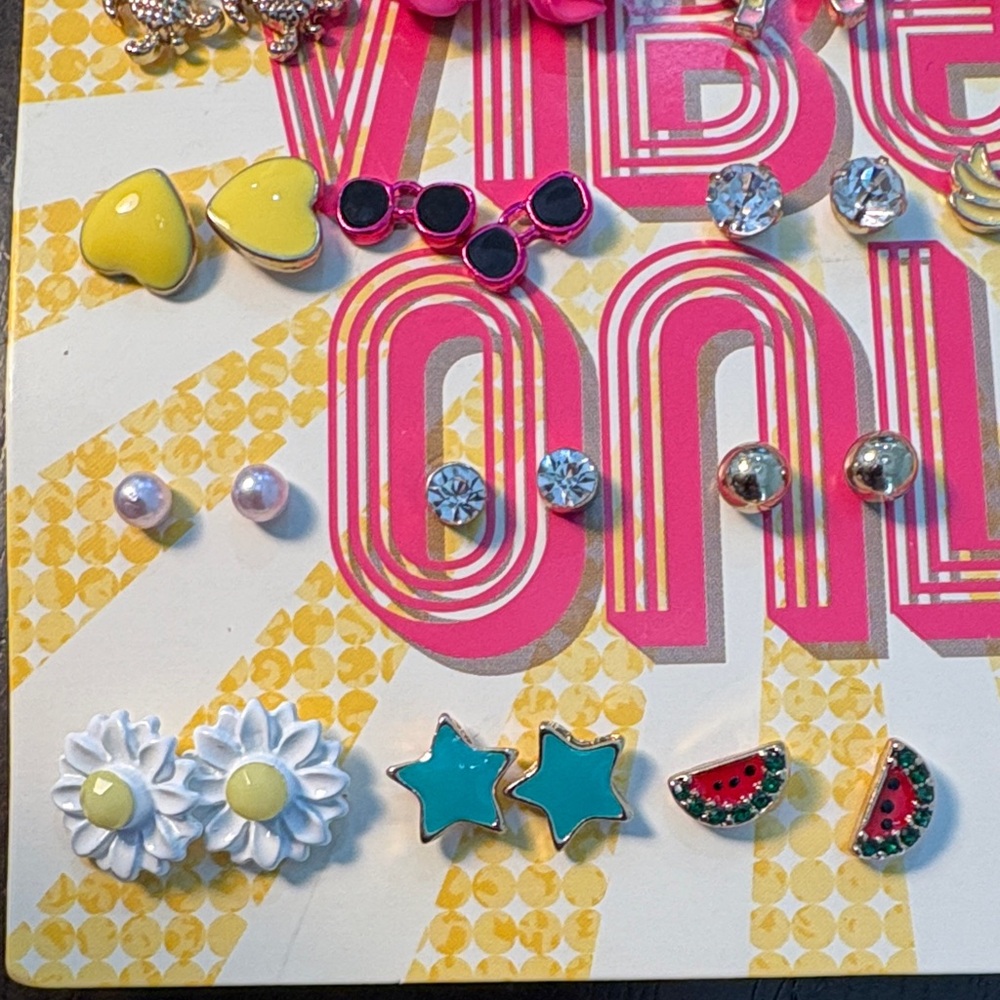 Decree Vibrant Kids Earring Collection - Picture 4 of 11